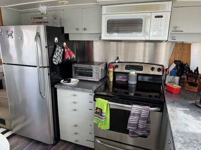 Galley 5
